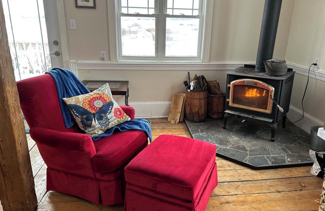 Beachfront cottage in Bayswater Beach, charming with a spectacular view