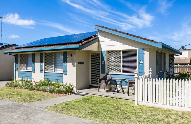 Beachfront Cottages Torquay