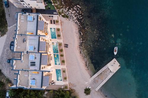 Beachfront Escape Villa Nevera