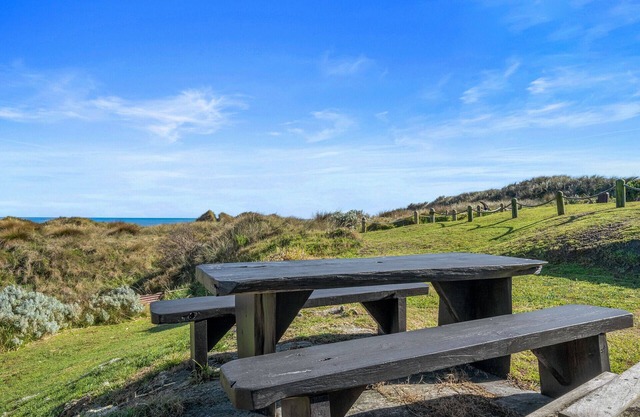Beachfront Favourite - Foxton Beach Holiday Home