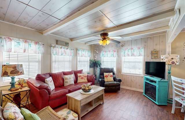 Beachfront home with Gulf & beach views, beach access, deck, streaming, W/D