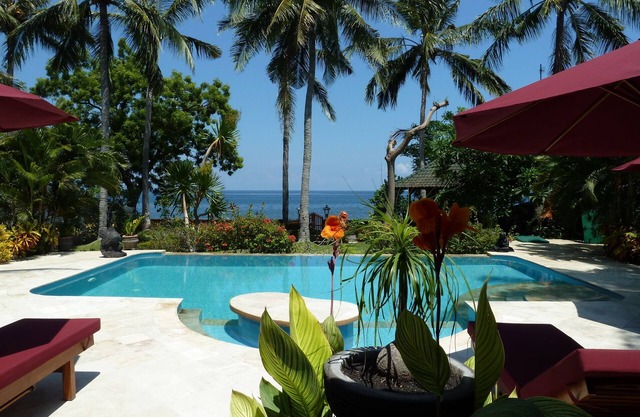 Villa frente al mar en ubicación privilegiada tranquila y recientemente renovado con desayuno incluido!