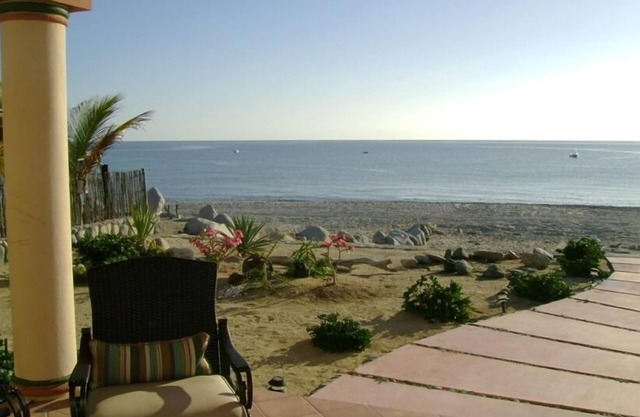 Frente a la playa: playa y mar como patio delantero