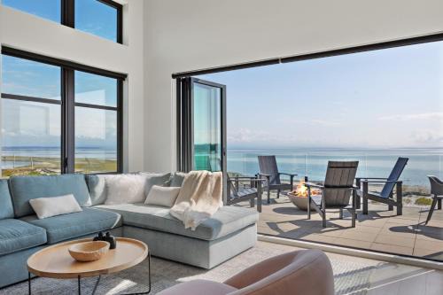 Beachfront Luxury Suite #18 at THE BEACH HOUSE