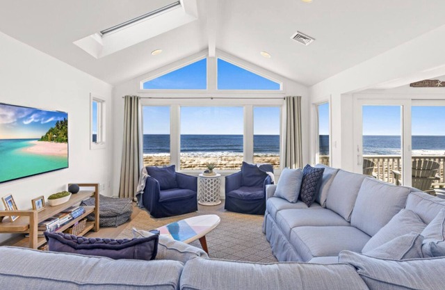 Beachfront Luxury - Newly Updated in Harvey Cedars!