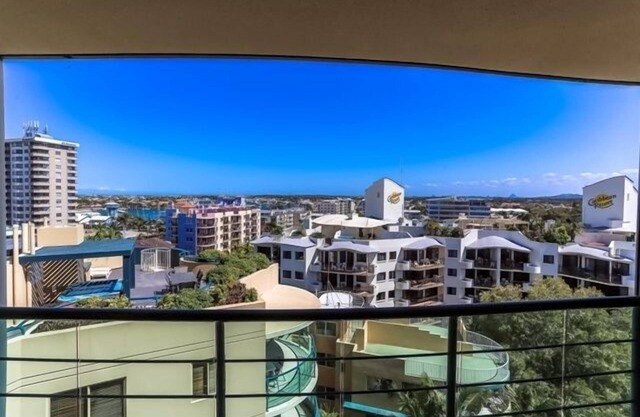 Beachfront Mooloolaba -7th Floor Landmark resort