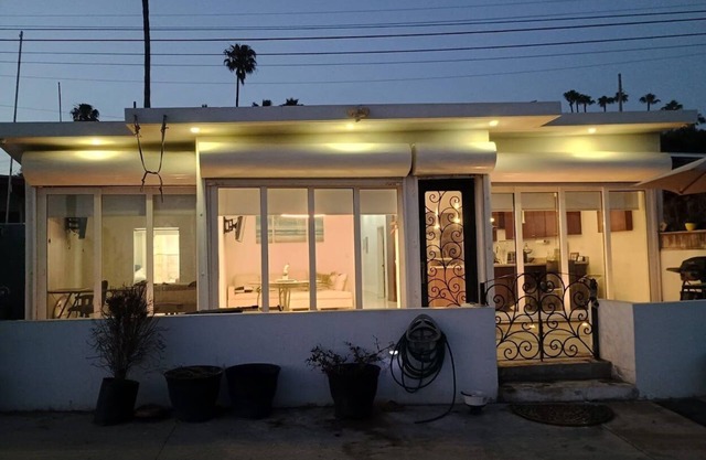 BEACHFRONT NEWLY REMODELED 3 BED 2 BATH SURFPOINT SWEEPING OCEAN VIEW HOME!