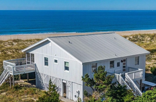 Beachfront Oasis a Classic Carolina cottage Striking Ocean Views Pet Friendly