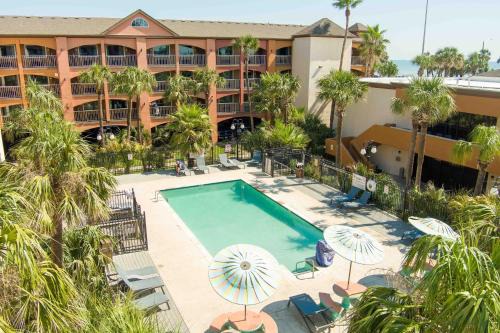 Beachfront Palms Hotel Galveston