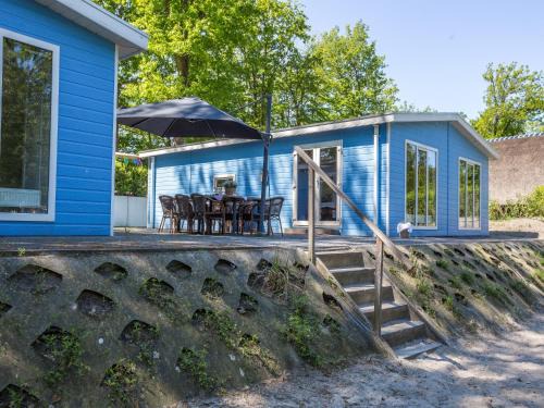 Beachfront Stay for Groups