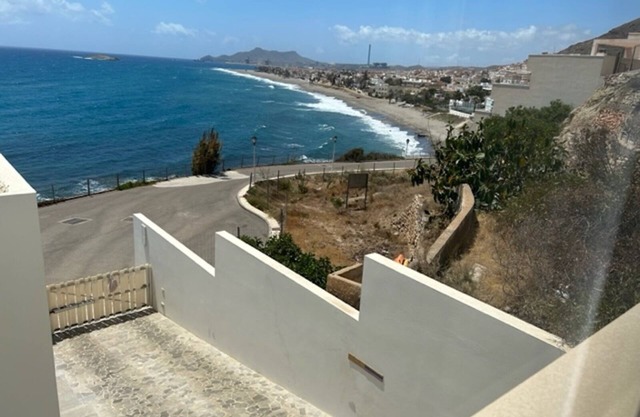 Estudio primera linea de playa con piscina y a/c
