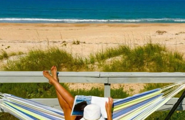 OCEANFRONT ULTRA PRIVATE HOME JUST 11 STEPS to BEACH🐚FREEBIES🥞ST. AUG,TOUR,PETS