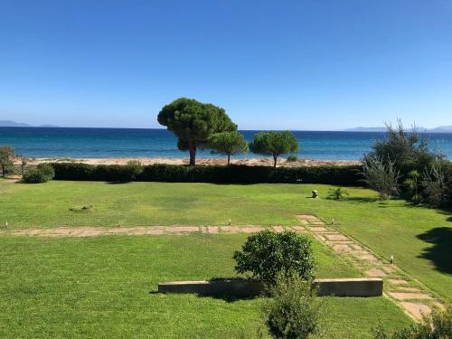 Beachfront Villa Hoopoe Schinias, Marathon