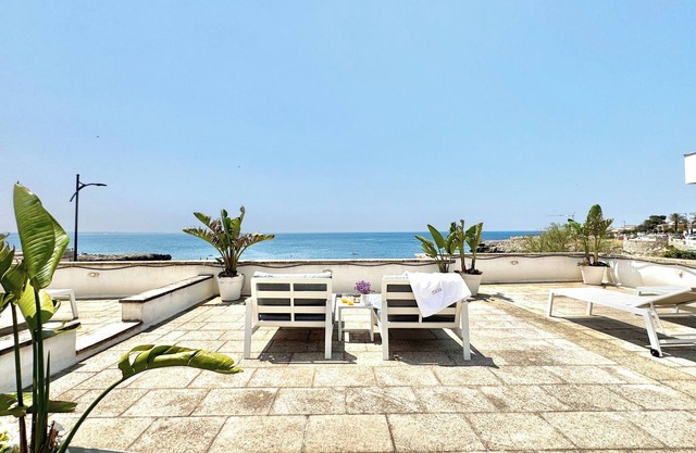 Villa frente al mar con terraza panorámica