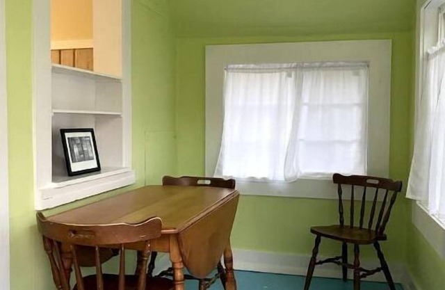 Beachside Apt 2