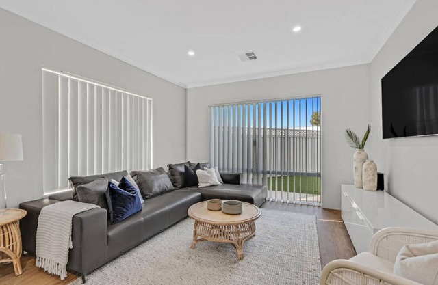 Beachside Bliss: Bunbury's Stylish Coastal Villa