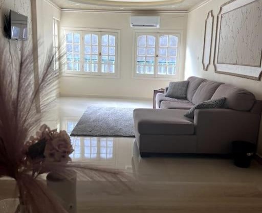 Beachside Bliss: Just Steps from the Shore