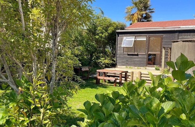 Beachside Gem - Your Cosy Parapara Retreat