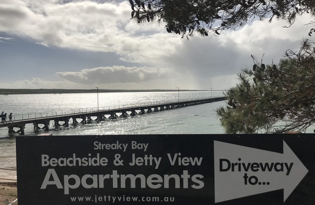 Apartamentos junto a la playa y Jettyview (Capitanes Apt)