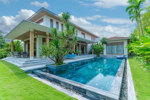 Beachside Paradise Resort