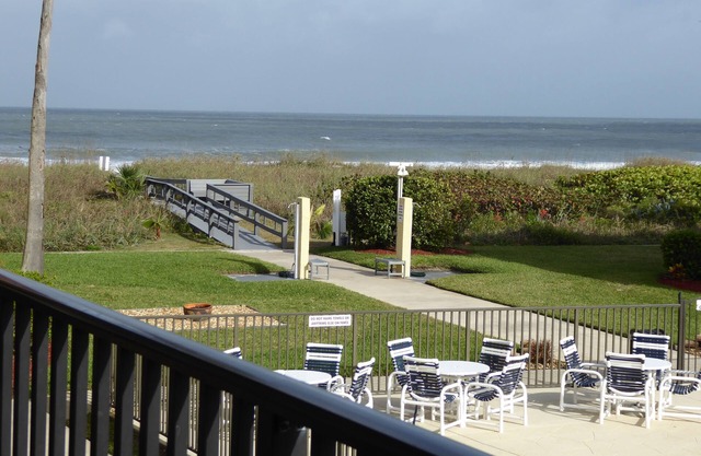 Luxury Cocoa Beach Ocean View 3 recámaras 2. 5 baños al lado del muelle