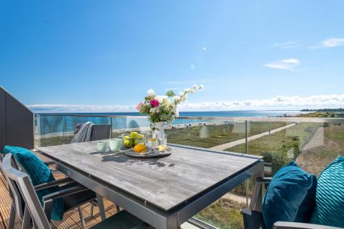 BeachViewThree- 3 OG, barrierearm, Meerblick, Balkon, Kamin, Sauna