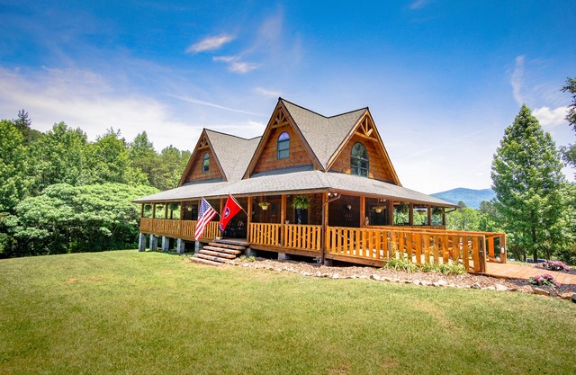 Sunrise Meadow Cabin cerca de Gatlinburg. Tiempo para relajarse en las Montañas Humeantes de TN