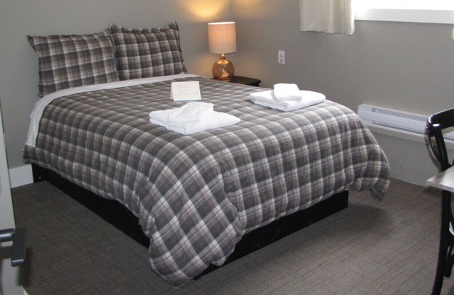 Bear Valley King Suite - habitación de cama doble Stewart Mountain Lodge