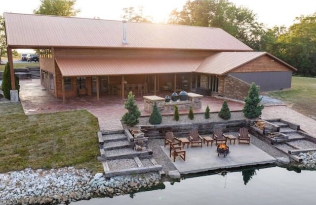 Bearshield Lodge