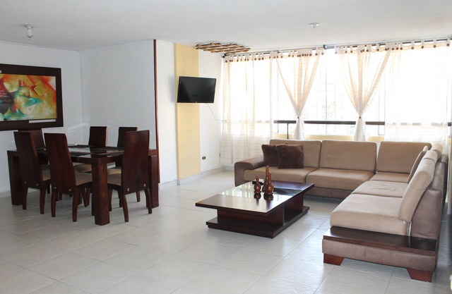 Beatiful 3 Bedroom Apartment Barrio Granada In the HEART OF CALI , Colombia.