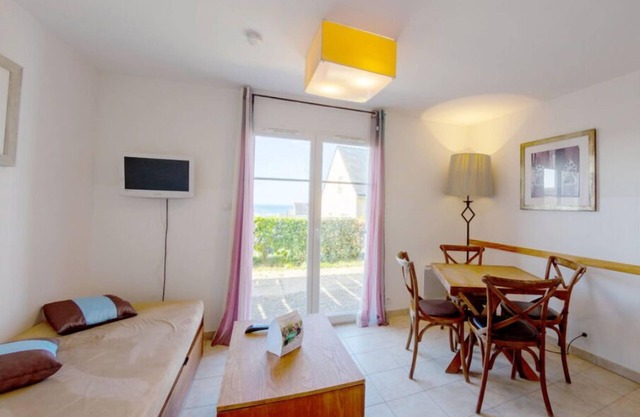 Duplex proche de la Plage | Piscine intérieure chauffée!