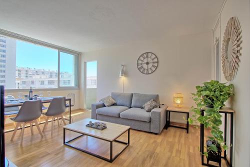 Beau T4 traversant avec superbe emplacement