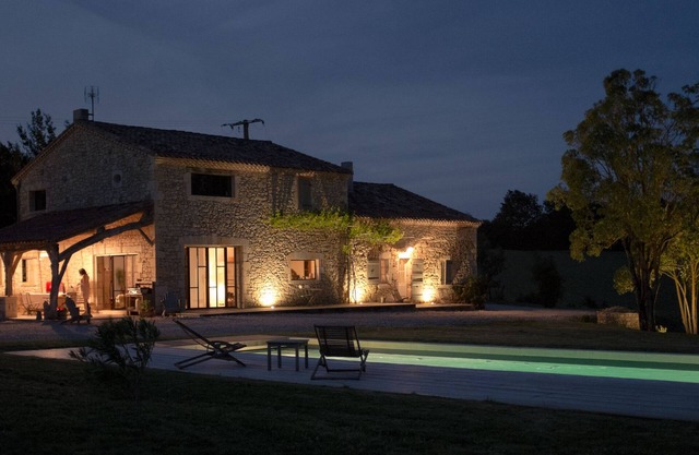 Magnífica casa de piedra: un verdadero regreso a casa en este fabuloso sitio