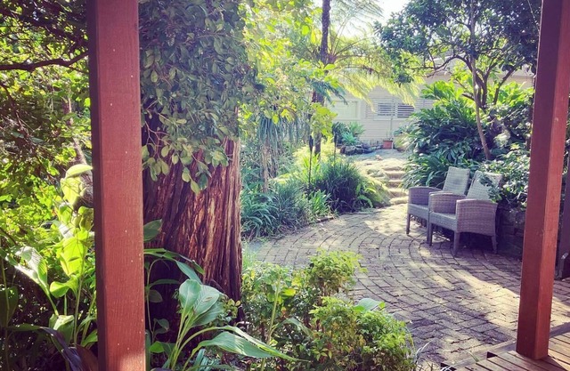Beautiful 1 Bedroom Cabin, located in Forestville in Sydney's Northern Beaches..