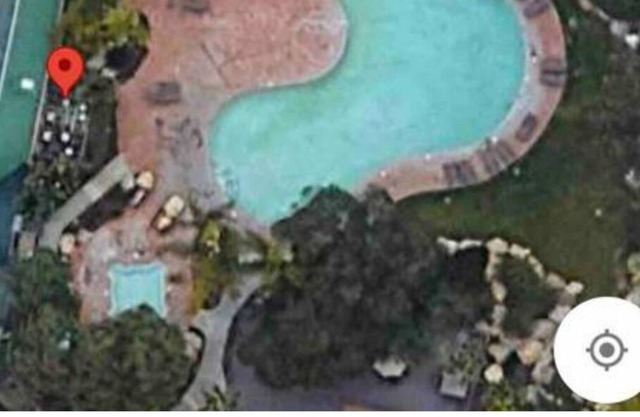 Beautiful 1-Bedroom in Gated Complex In heart Of Woodland Hills