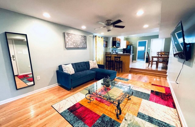 Amplio apartamento w. Vista de la ciudad cubierta de techo en Passyunk Sq