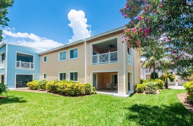 HERMOSO CONDO 2/2 MODELO MÁS GRANDE PRIMER PISO BIMINI BAY RESORT