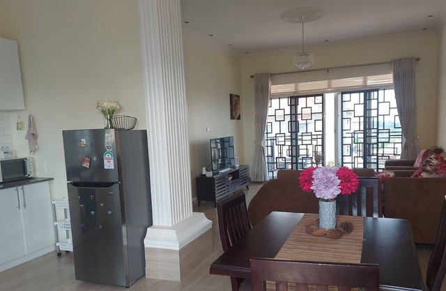Beautiful 2-bed Apartment in Akright City Bwebajja