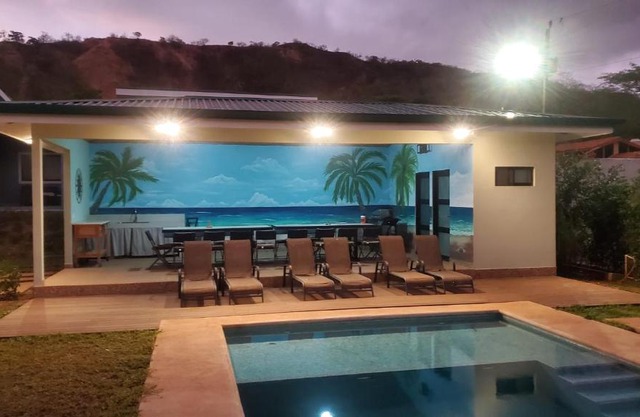 Beautiful 2 Bedroom 2 Bath Private Pool