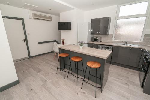 Beautiful 2 Bedroom Apartment in Fleetwood