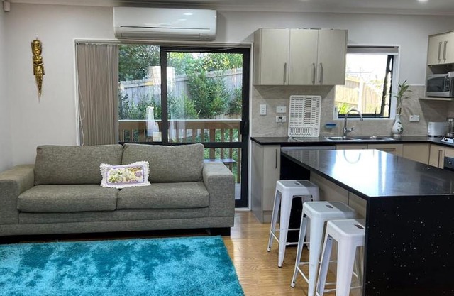Beautiful 2 Bedroom Home