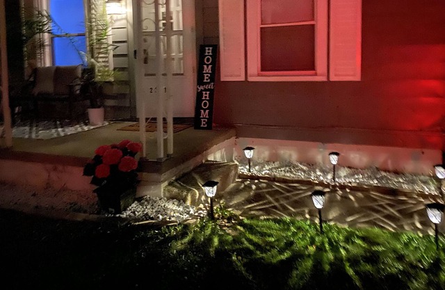 Beautiful 2 Bedroom Boutique Home