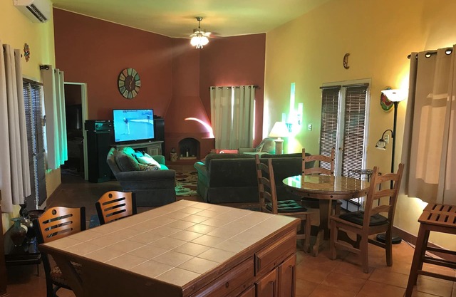 Hermosa casa de 2 Master brd en una comunidad segura de El Dorado Ranch San Felipe.
