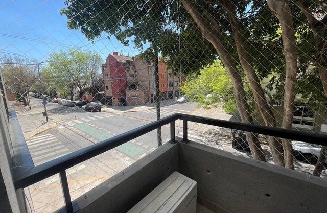 Beautiful 2 Rooms, Wifi, Balcony