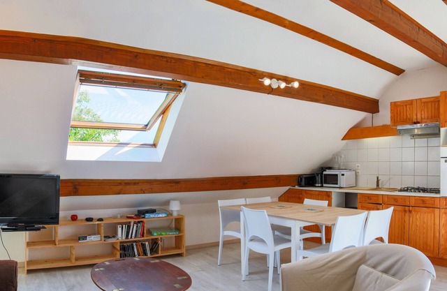 Hermoso APARTAMENTO 3 * - ANNECY LAKE y montaña, 6 personas