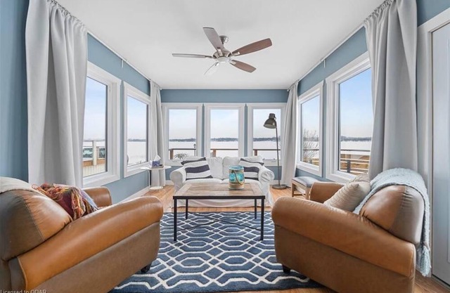 Beautiful 3-Bed Waterfront Home
