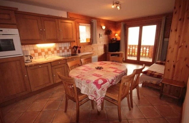 Magnífico apartamento de 3 habitaciones con terraza y garaje en Villard-sur-Doron