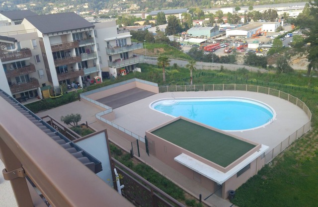 hermosas 3 habitaciones - Entre piscina y montaña