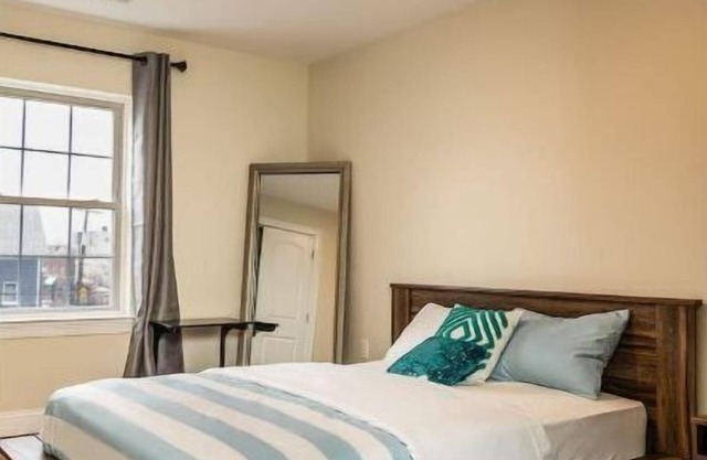 Beautiful 3bed Apt Comfy Close To Cityplex 12