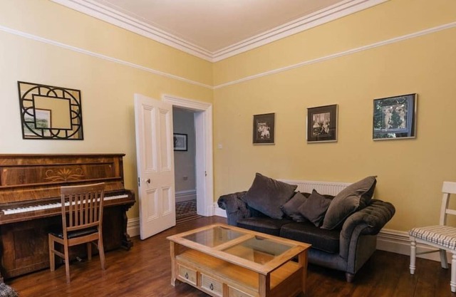 Beautiful 4 Bed Property, Hebden Bridge, Yorkshire
